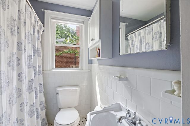 2811 Oakland Ave, Henrico, VA 23228