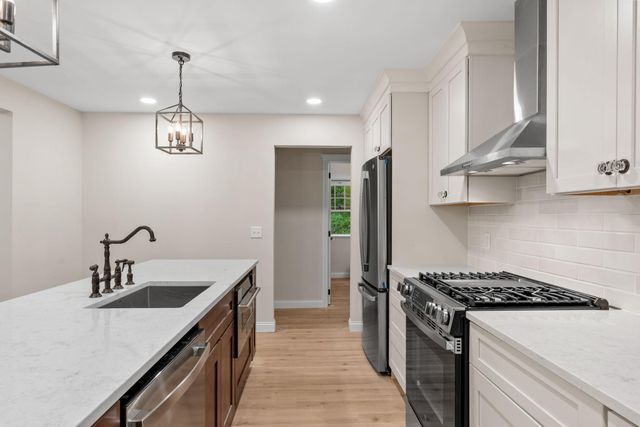 5735 Grant Lorenz Road, Shorewood, MN 55331