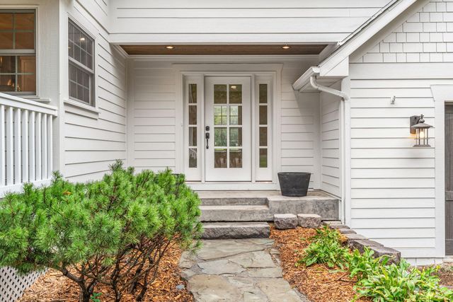5735 Grant Lorenz Road, Shorewood, MN 55331