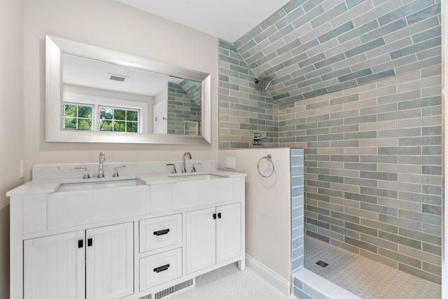 5735 Grant Lorenz Road, Shorewood, MN 55331