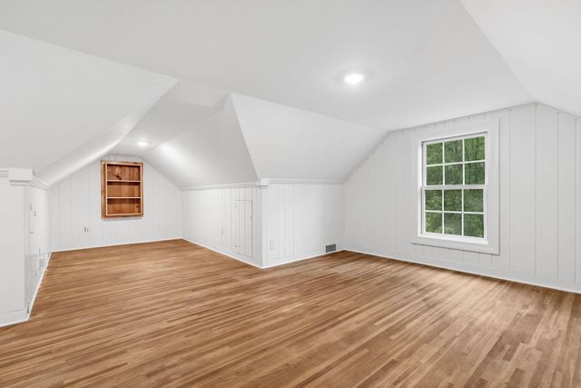 5735 Grant Lorenz Road, Shorewood, MN 55331