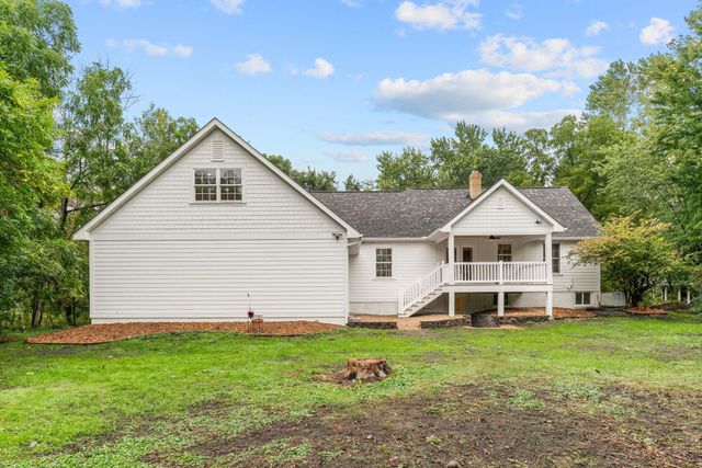 5735 Grant Lorenz Road, Shorewood, MN 55331