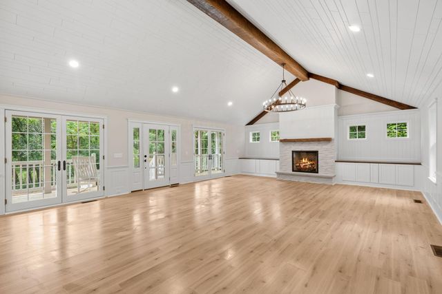 5735 Grant Lorenz Road, Shorewood, MN 55331