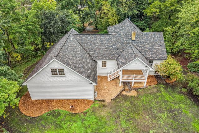 5735 Grant Lorenz Road, Shorewood, MN 55331