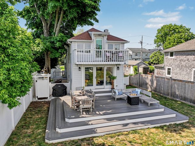 119 Old Dam Road, Fairfield, CT 06824