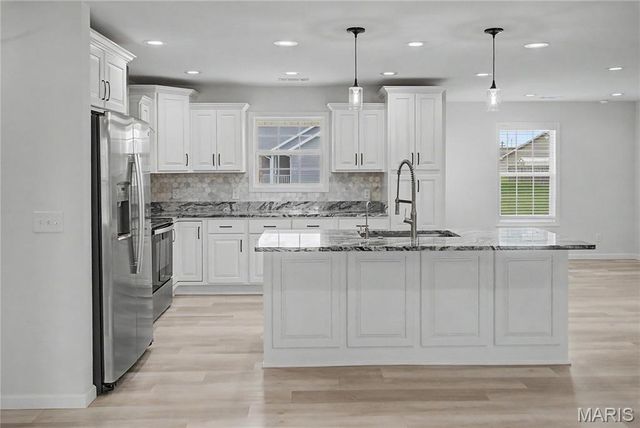 1132 Pollard Plaza, Sikeston, MO 63801