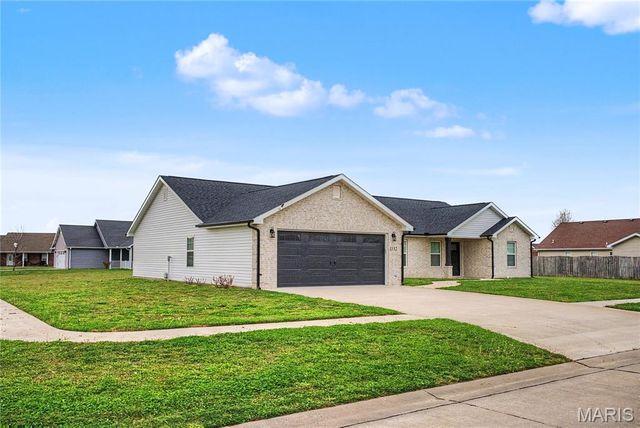 1132 Pollard Plaza, Sikeston, MO 63801