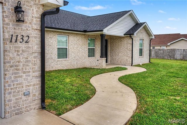 1132 Pollard Plaza, Sikeston, MO 63801