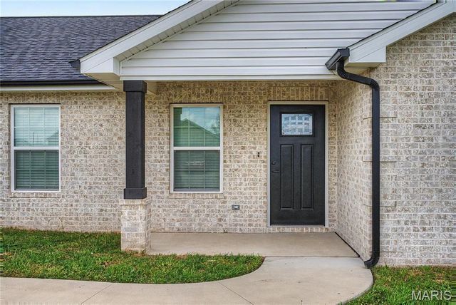 1132 Pollard Plaza, Sikeston, MO 63801