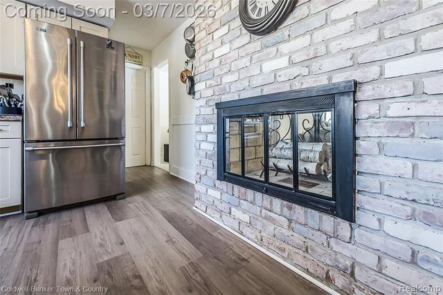 1890 Hidden Valley Road, Howell, MI 48843