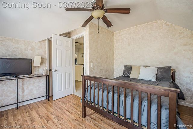 1890 Hidden Valley Road, Howell, MI 48843