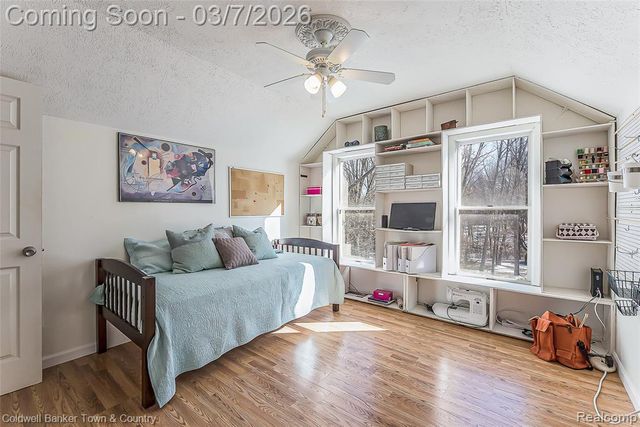 1890 Hidden Valley Road, Howell, MI 48843