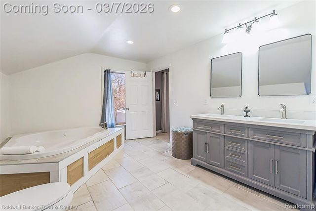 1890 Hidden Valley Road, Howell, MI 48843