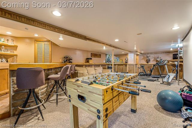 1890 Hidden Valley Road, Howell, MI 48843