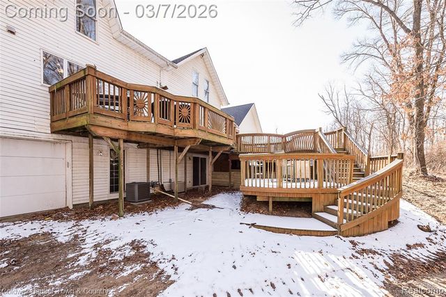 1890 Hidden Valley Road, Howell, MI 48843