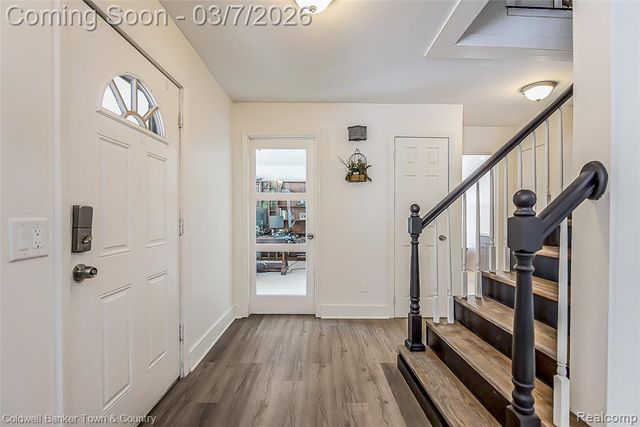 1890 Hidden Valley Road, Howell, MI 48843