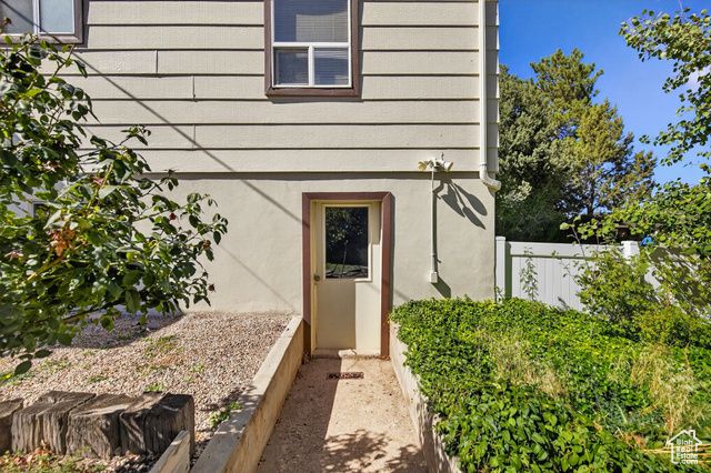 1207 W CEDAR KNOLLS, Cedar City, UT 84720