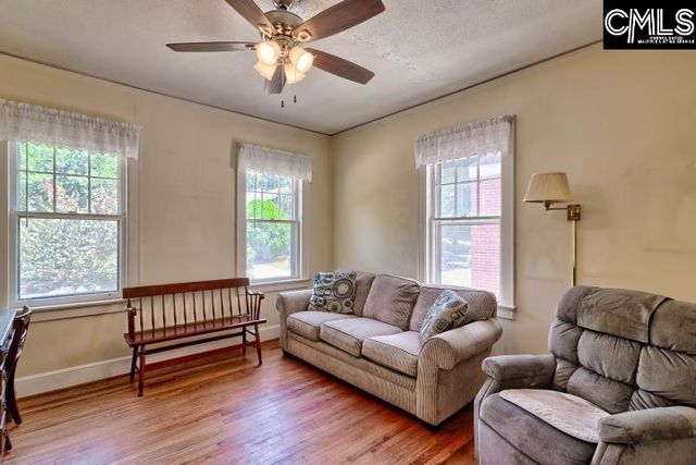 421 Waccamaw Avenue, Columbia, SC 29205