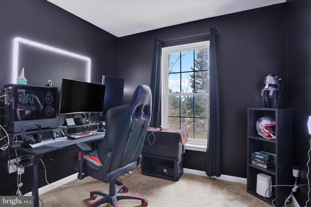 54 WOODMYRE LN, Enola, PA 17025