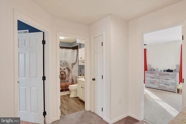 54 WOODMYRE LN, Enola, PA 17025