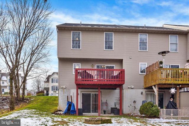 54 WOODMYRE LN, Enola, PA 17025