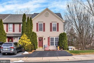 54 WOODMYRE LN, Enola, PA 17025