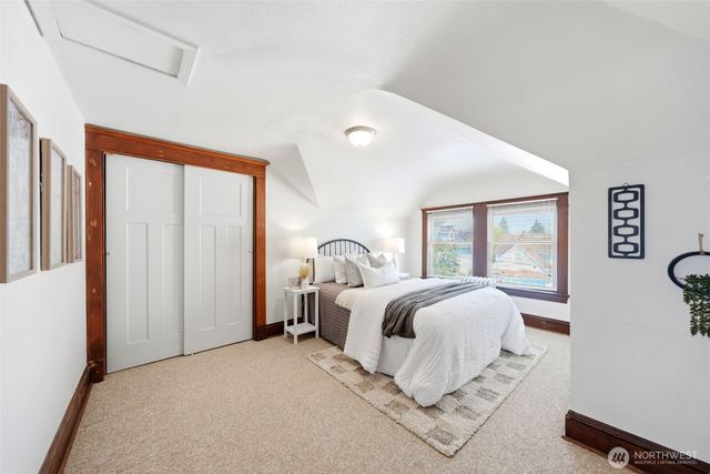 2329 Rucker Avenue, Everett, WA 98201