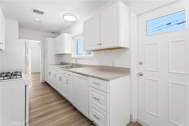 511 E Palm Avenue, El Segundo, CA 90245