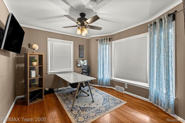 835 S Silvery Lane, Dearborn, MI 48124