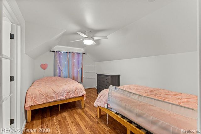 835 S Silvery Lane, Dearborn, MI 48124