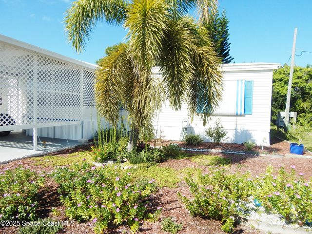 1493 Turkey Creek Drive NE, Palm Bay, FL 32905