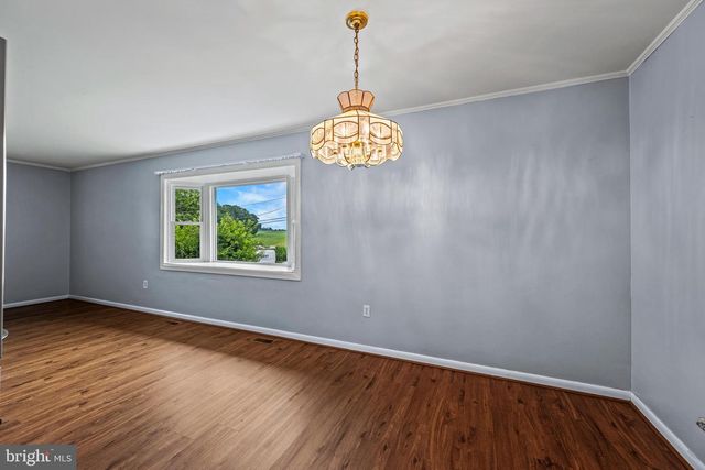 4090 BOTELER RD, Mount Airy, MD 21771