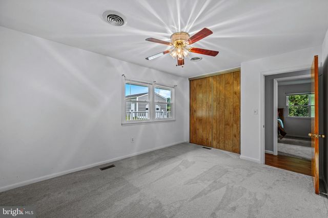 4090 BOTELER RD, Mount Airy, MD 21771