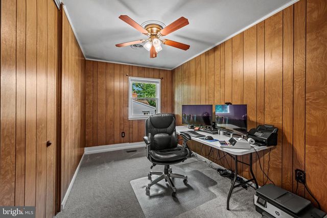 4090 BOTELER RD, Mount Airy, MD 21771