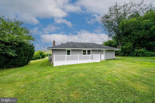 4090 BOTELER RD, Mount Airy, MD 21771