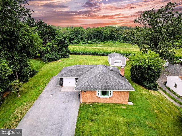 4090 BOTELER RD, Mount Airy, MD 21771