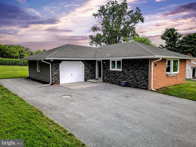 4090 BOTELER RD, Mount Airy, MD 21771