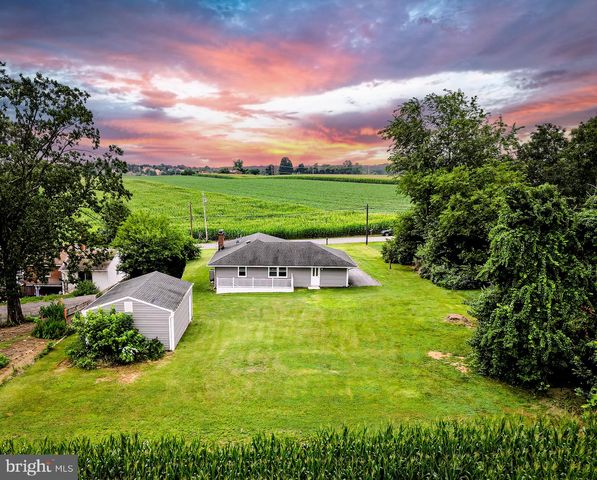 4090 BOTELER RD, Mount Airy, MD 21771