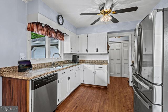 4090 BOTELER RD, Mount Airy, MD 21771