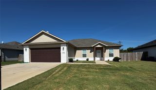 3820 Skylane Avenue, Corsicana, TX 75110