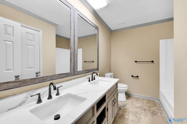 2016 Orba Drive NE, Huntsville, AL 35811