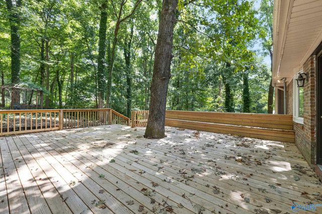 2016 Orba Drive NE, Huntsville, AL 35811