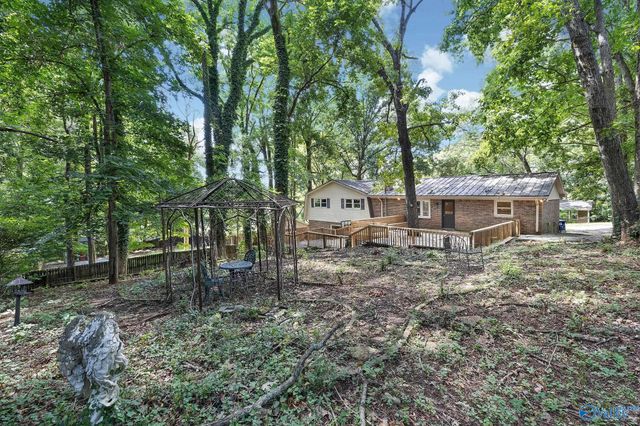 2016 Orba Drive NE, Huntsville, AL 35811