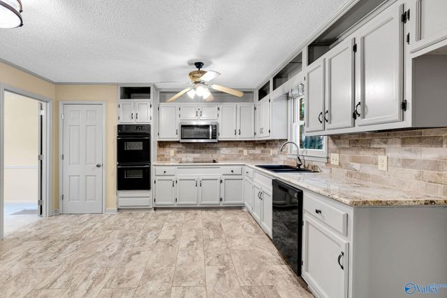 2016 Orba Drive NE, Huntsville, AL 35811
