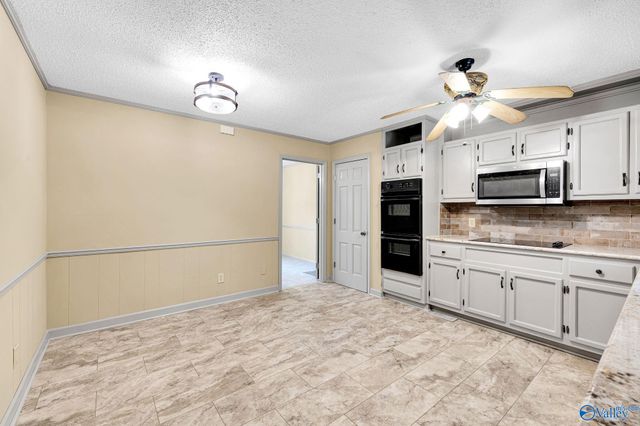2016 Orba Drive NE, Huntsville, AL 35811