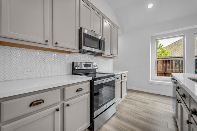 16327 Tawny Emperor Drive, Humble, TX 77346