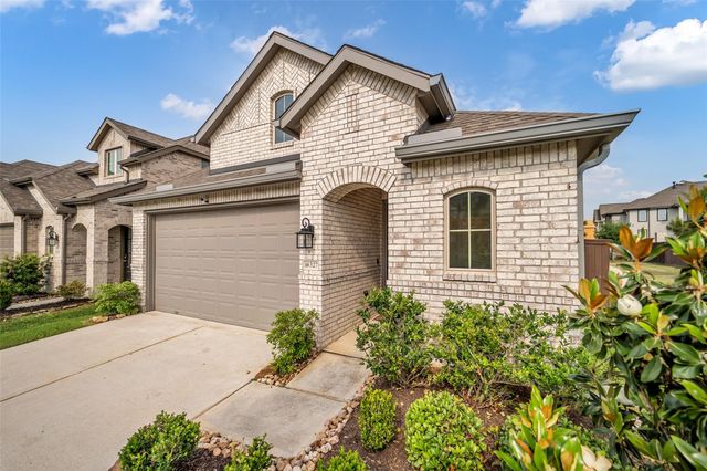 16327 Tawny Emperor Drive, Humble, TX 77346