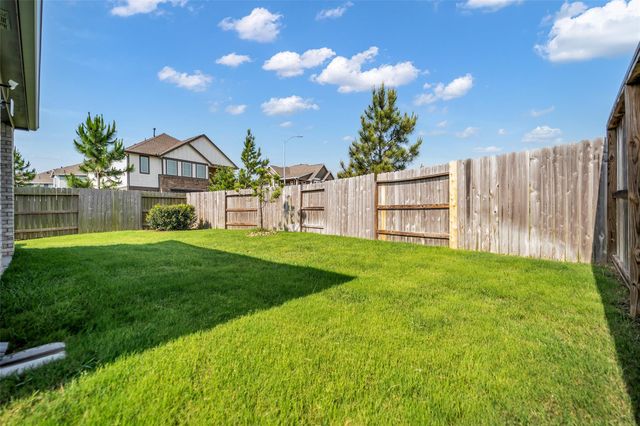 16327 Tawny Emperor Drive, Humble, TX 77346