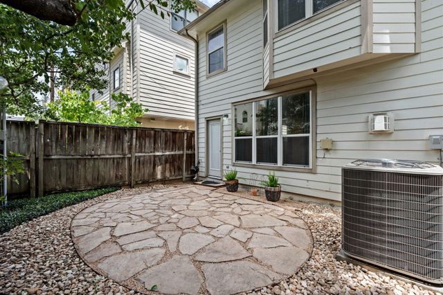 4223 Rose Street, Houston, TX 77007
