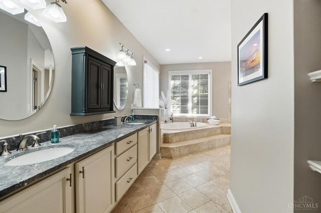 4940 Water Stone Lane, Hamilton Twp, OH 45039